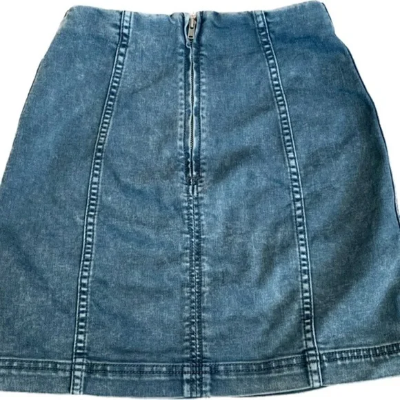 Free People Blue High Waisted Zip Back Casual Boho Cute Micro Mini Skirt size 4 - Picture 5 of 8